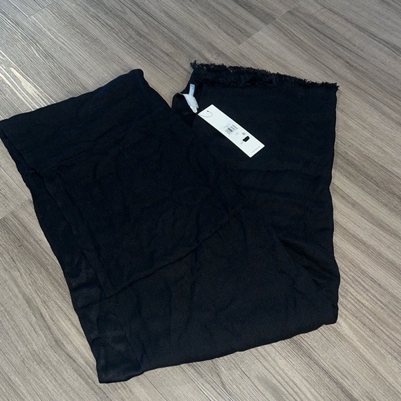 Calvin Klein Accessories - NWT calvin klein scarf